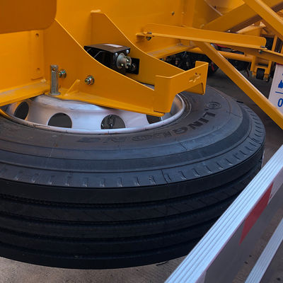 20ft Semi Trailer Skeleton Truck with Spare Tires and Tools Function HJGMCK21039