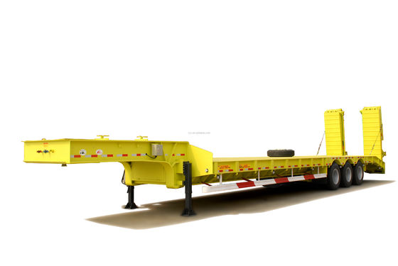 CIMC HUAJUN 3 Axle Heavy Duty Low Bed Semi Trailer with Hydraulic Ramp Max Payload 70TON