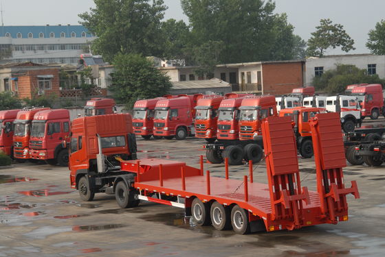 CIMC HUAJUN 3 Axle Heavy Duty Low Bed Semi Trailer with Hydraulic Ramp Max Payload 70TON